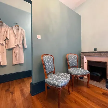 Bed and breakfast Chateau De Bruges Lapeyrouse