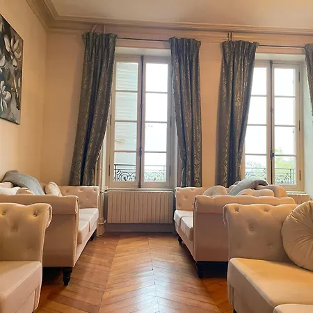 Bed & Breakfast Chateau De Bruges *